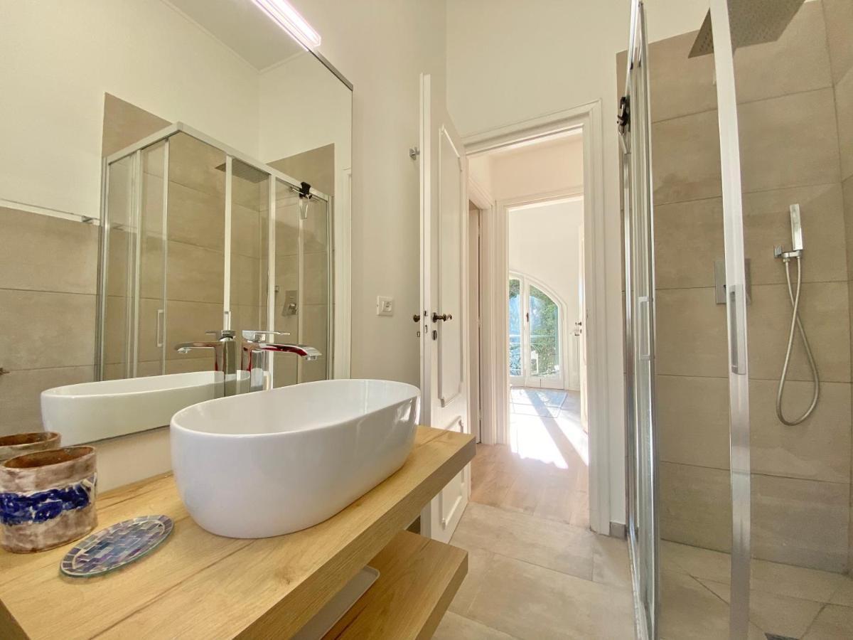 Casaviva-Stylish Trilo With Ac-Shared Pool-Parking Apartment Genoa Luaran gambar